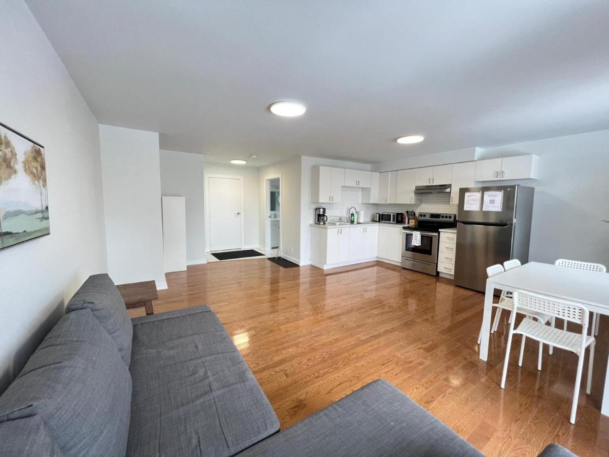 Letitia Heights !B Spacious And Quiet Private Bedroom With Shared Bathroom Barrie Exterior foto