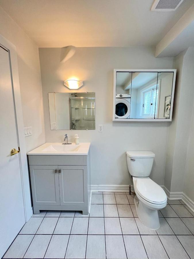 Letitia Heights !B Spacious And Quiet Private Bedroom With Shared Bathroom Barrie Exterior foto